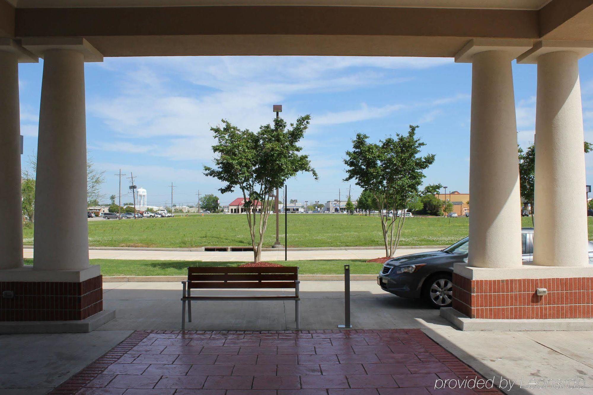 ฮอลิเดย์ อินน์ เอ็กซ์เพรส แอนด์ สวีท แบตันรูช อีสต์ Prairieville ภายนอก รูปภาพ